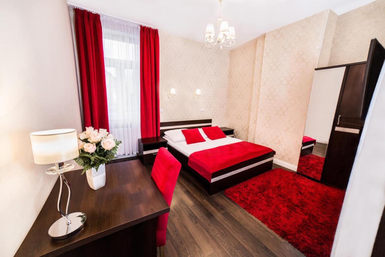 Hotel Dwór Olimp Stalowa Wola Exterior foto